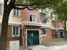 一梯两户,主卧朝南,环境优美,居家装修