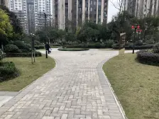 8公里 精装1居室 户型方正 配套齐全 低总价