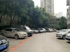 毛线沟 锦冠明珠二房77万