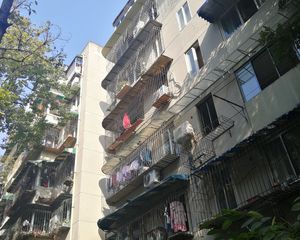 金竹苑B区3室2厅东南