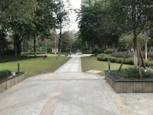 正规户型+采光好视野佳+近商圈+业主诚售