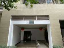 此房是精装一房,户型方正采光好,装修风格温馨住家