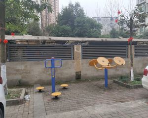 海桐一期4室2厅西南