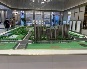次新小区,房子空置,精装修,配套完善