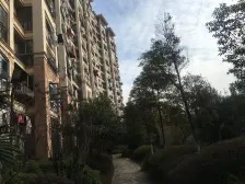 世纪风情一期 通透三房 配套齐全 不带电梯