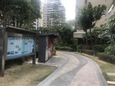 白藤二路世荣名筑实用二室交通便利仅售86万