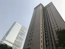 蓝堡湾精装三室 装修 保持很不错的一套 看房几乎随时