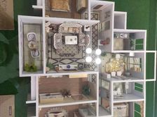 诚心出售华府4室10万装修有储中上楼层