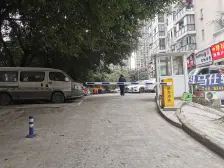 环线旁精装一室 业主诚心出售 生活配套成熟