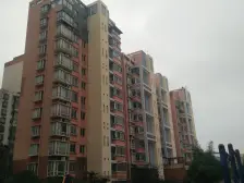 台湾花园 南北通透,采光好 中间楼层