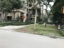 华岩新城 北京城建龙越湾五房247万