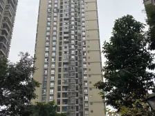 经开区 芸峰天梭派三房70万