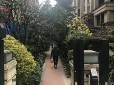 渝中区双轻轨,清水看江洋房,住家安静舒适