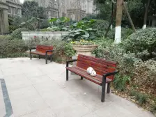 北滨路 半山华府四房186万