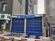 盟科涵舍一楼带30米大花园一梯一户