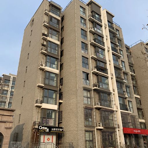 景泰翰林1室2厅东朝向7000.00元/月出租