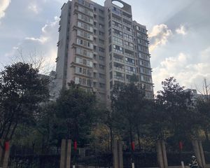 南苑小区B区4室1厅南