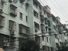 主卧朝南,环境优美,居家装修,诚意出售