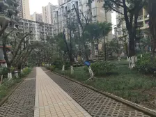 翰林景园,三房双卫,出行方便,配套成熟。