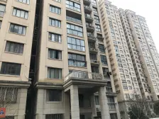 视野好 房子保养完成 配套全交通便利