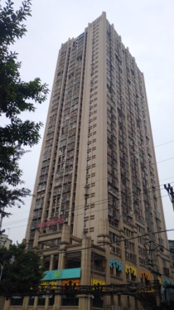郁金香国际公寓