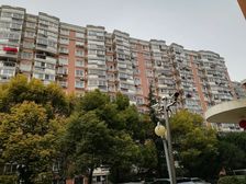 2002年商品房一梯两户南北通透采光号诚意出售