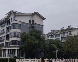 秀泊经典精装3房2厅诚心出售价格可以谈
