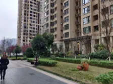 万科次新小区,经典小户型,拎包入住。