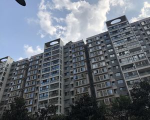 南苑小区A区4室2厅南