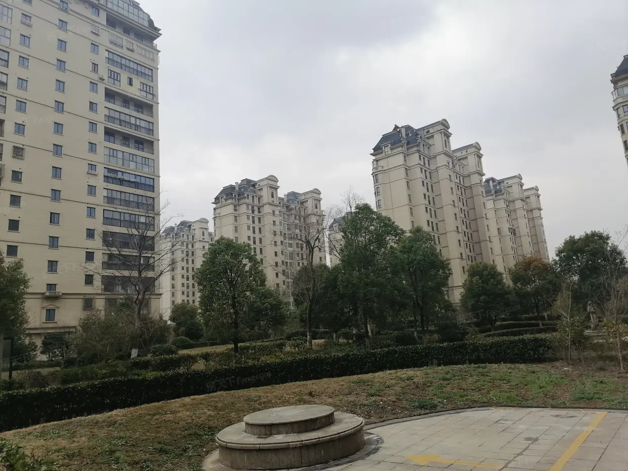 绿地皇家官邸
