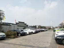 众鑫城上城二期 南北通透,采光好 装修好,环镜优美 视野好,诚心出售