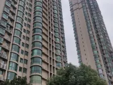 坐落于青山湖畔,小区品质很好,住的很舒适