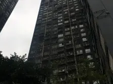 花卉园紧凑小三房,双卫,总价便宜,中间楼层