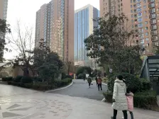 锦艺国际欧尚四居室 双气 地暖 1号5号地铁五一公园站