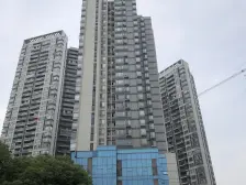 阳明山水精装修3房2卫 朝中庭安静 拎包入住