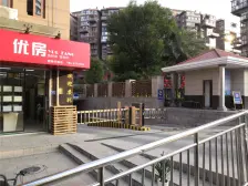 此房满两年东西朝向采光充足使用170平