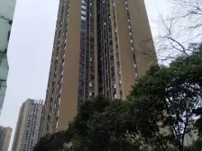 邻近南开 融侨公园旁 大三室双卫 业主诚心出售 安静