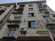 电梯大三房 单价低 位置安静 诚意出售 价格好谈