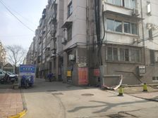 民富园大三室顶楼带阁楼带平台