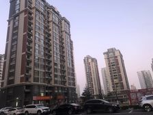 两梯两户小高层精装修保持的很好东打头看五彩喷泉