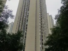 大户型,4室改善,住家装修,社区氛围好,周边配套醇熟。