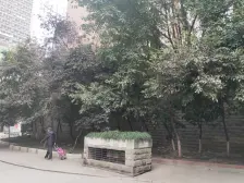 三峡广场旁,正规一房,出行方便