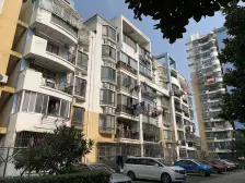 此房小区门口位置出入方便楼层佳老少皆宜