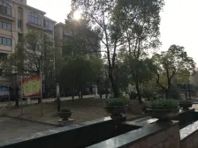 房东诚心出售,看房方便楼层好 大三房