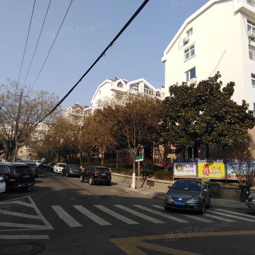 洪山坡小区3室1厅1卫南北朝向2800.00元/月出租