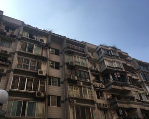 富临花园3室2厅东南