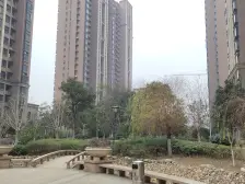 汇仁阳光花园一期 南北通透,采光好 装修好,环镜优美 近地铁 周边匹套完善,,出行方便