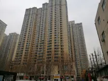 此房满五不唯一,业主诚意出售,交通便利,生活便利