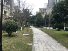 大学城 盛豪首港城七房143万