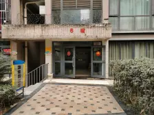 精装三室,价格美丽,拎包入住